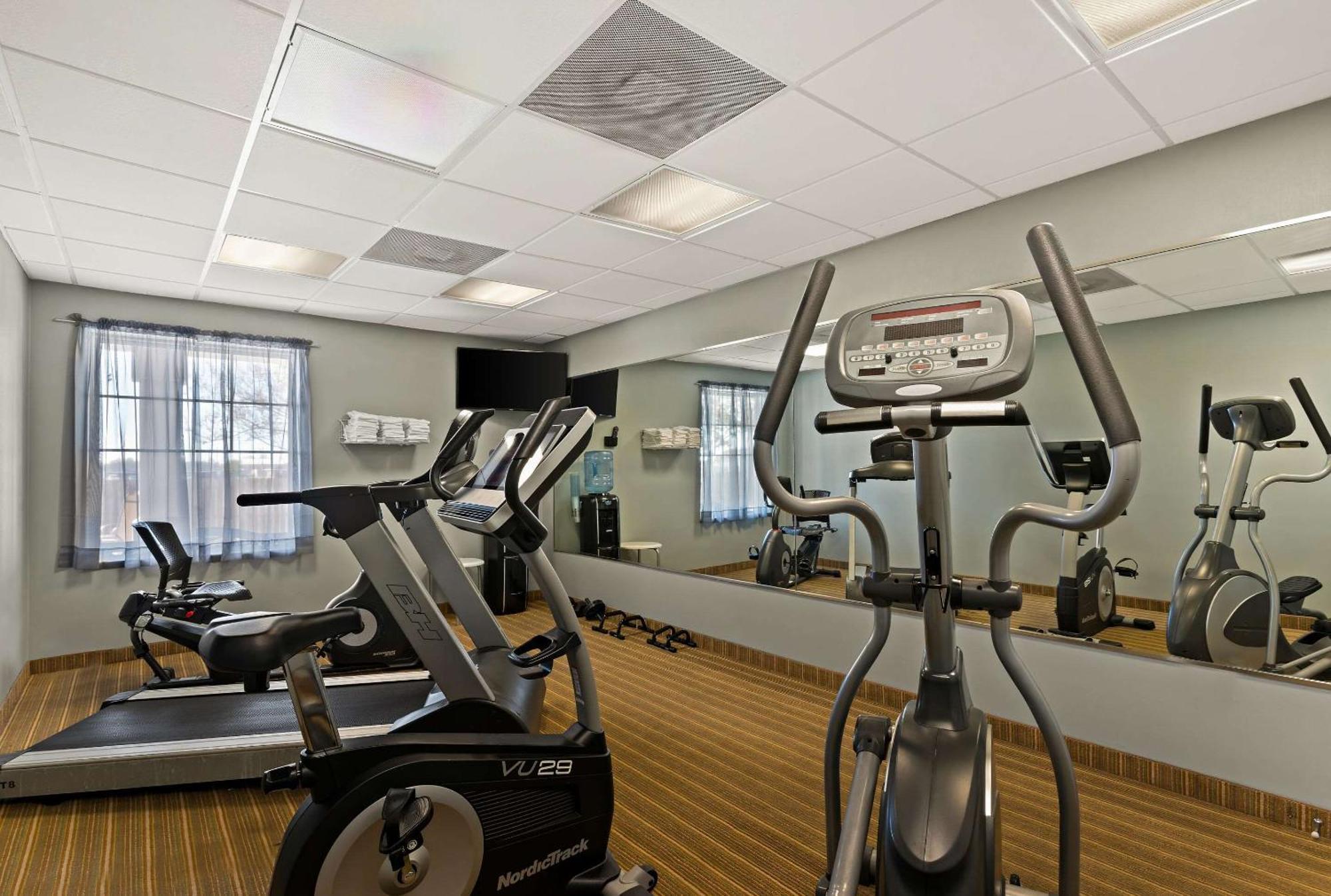Mainstay Suites Houma Eksteriør billede